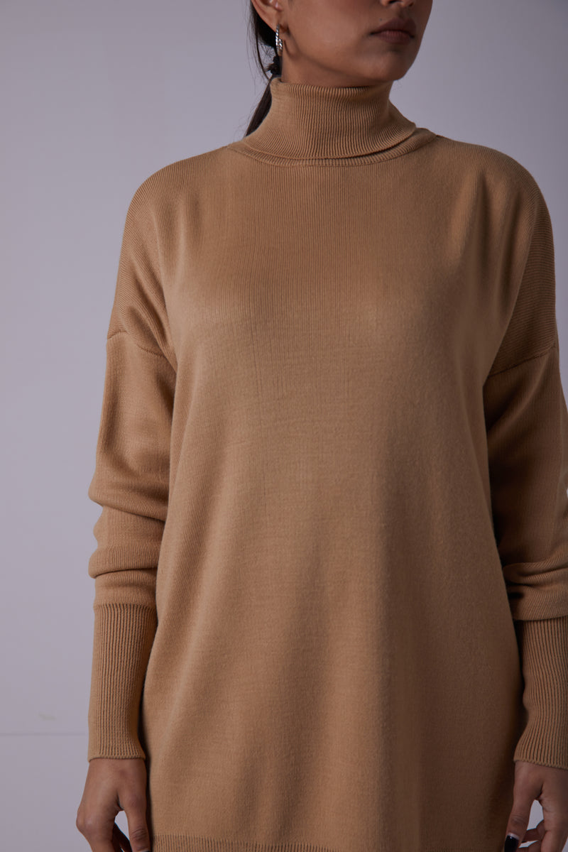 CAMEL ROLL NECK KNIT SET